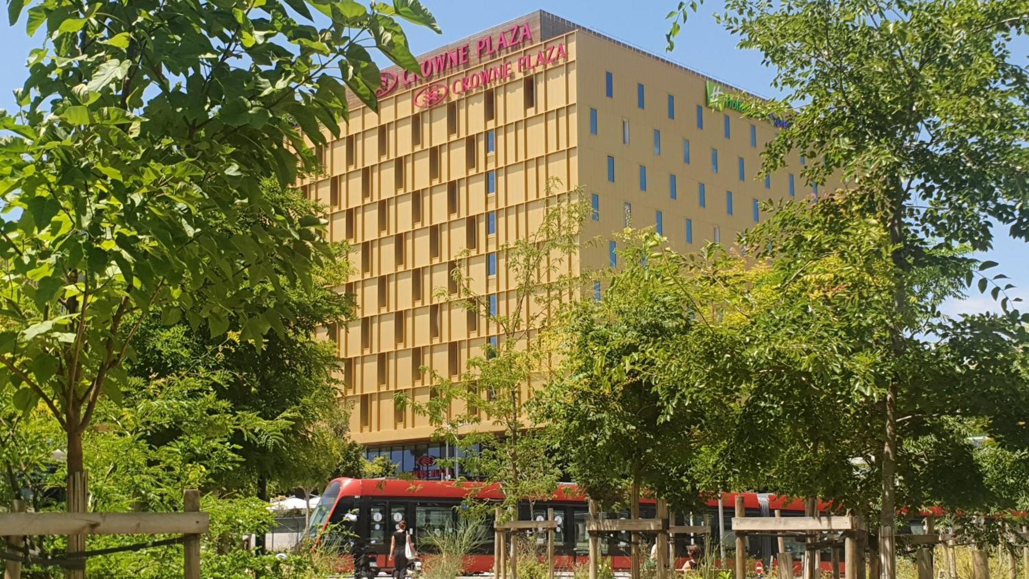 Hotel Crowne Plaza - - Grand Arenas By Ihg